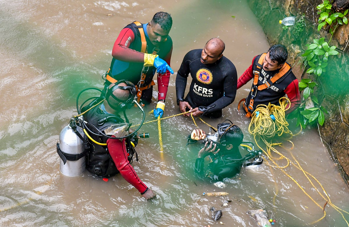 
Worker went missing in Amayizhanjan canal in Kerala - PTI